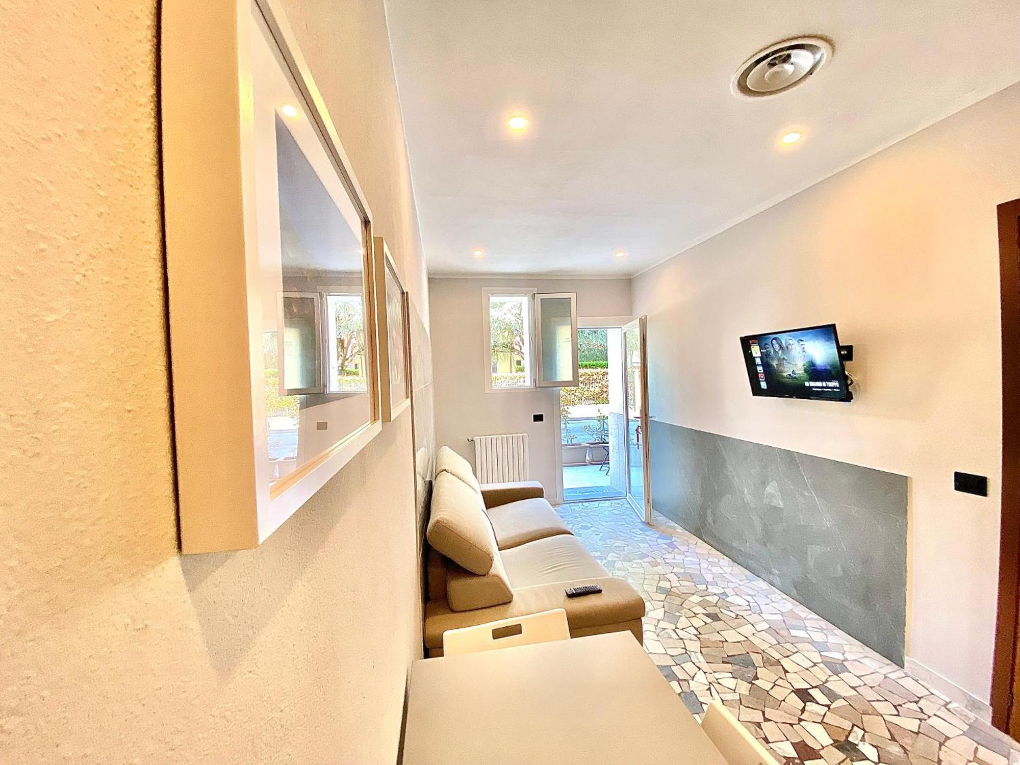 Apt Donati Home, Modernita E Comfort Con Parcheggio Gratuito Privato E Spazio Esterno Privato Cassano dʼAdda Esterno foto