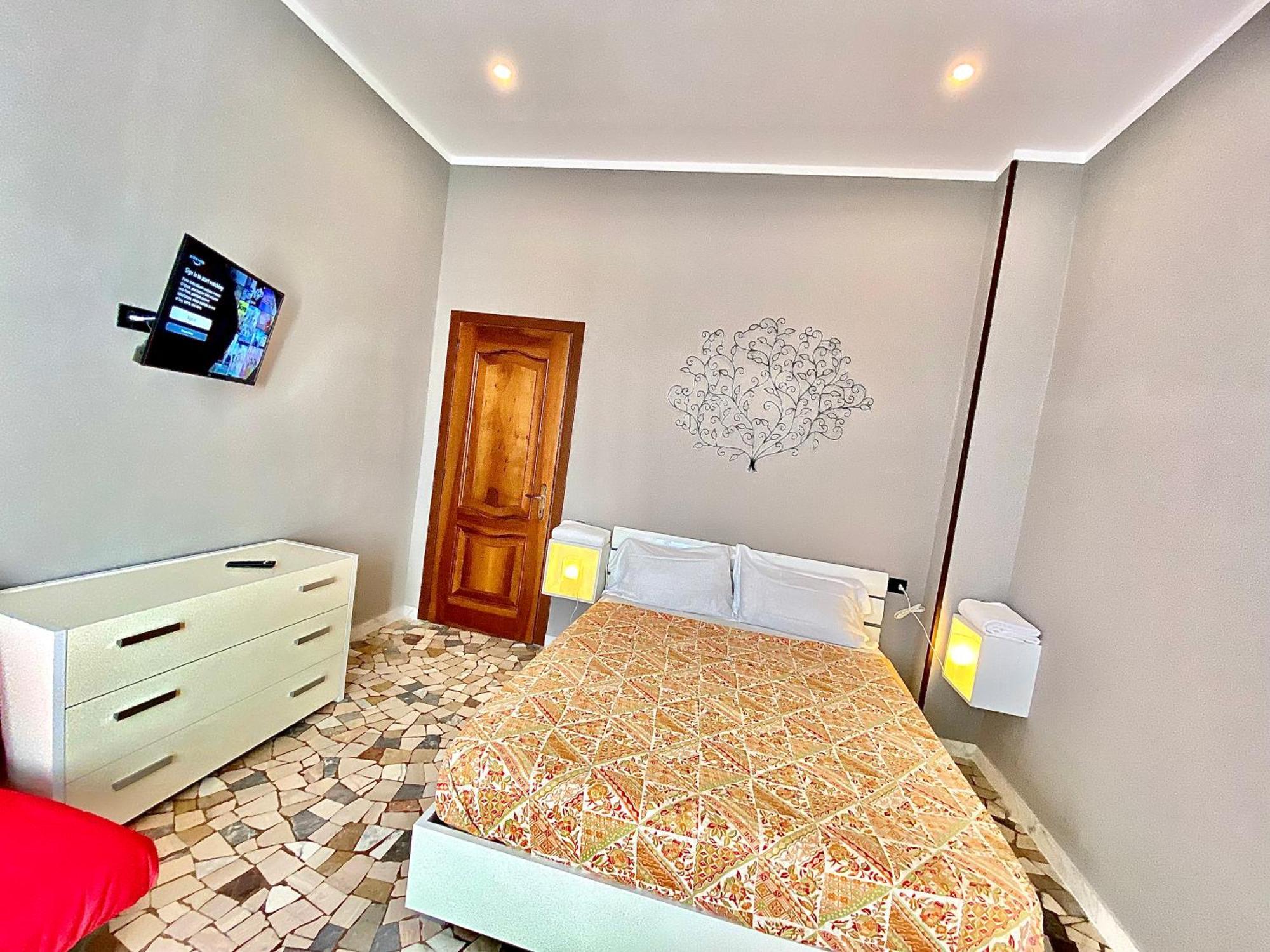 Apt Donati Home, Modernita E Comfort Con Parcheggio Gratuito Privato E Spazio Esterno Privato Cassano dʼAdda Esterno foto